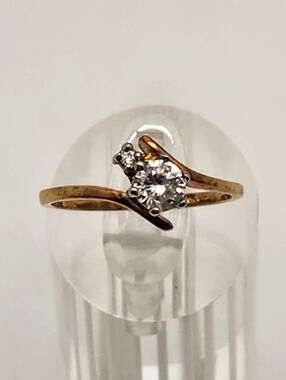 Vintage Uncas 14 Karat HGE & Cubic Zirconia Ring (9.75)